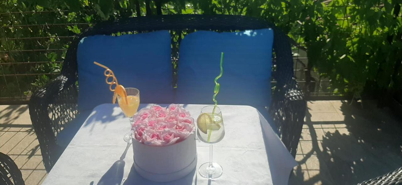Apartamento Marin I Vinka Trogir Exterior foto
