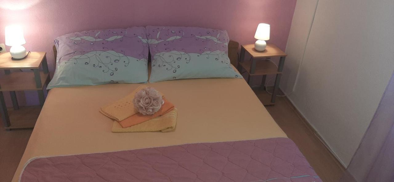 Apartamento Marin I Vinka Trogir Exterior foto