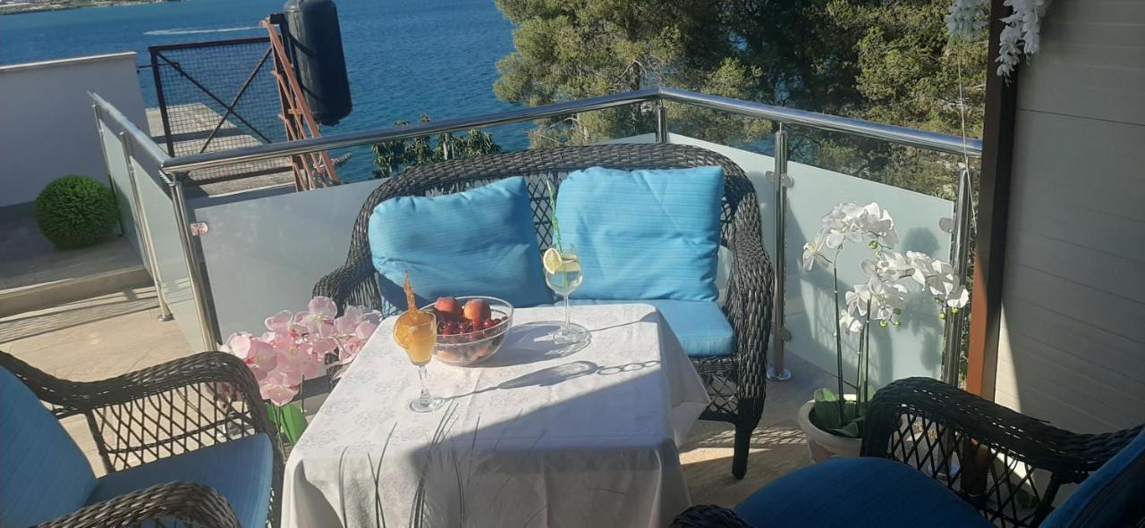 Apartamento Marin I Vinka Trogir Exterior foto
