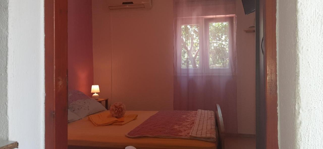 Apartamento Marin I Vinka Trogir Exterior foto