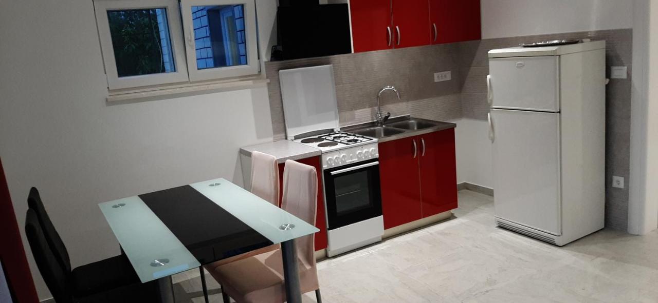 Apartamento Marin I Vinka Trogir Exterior foto